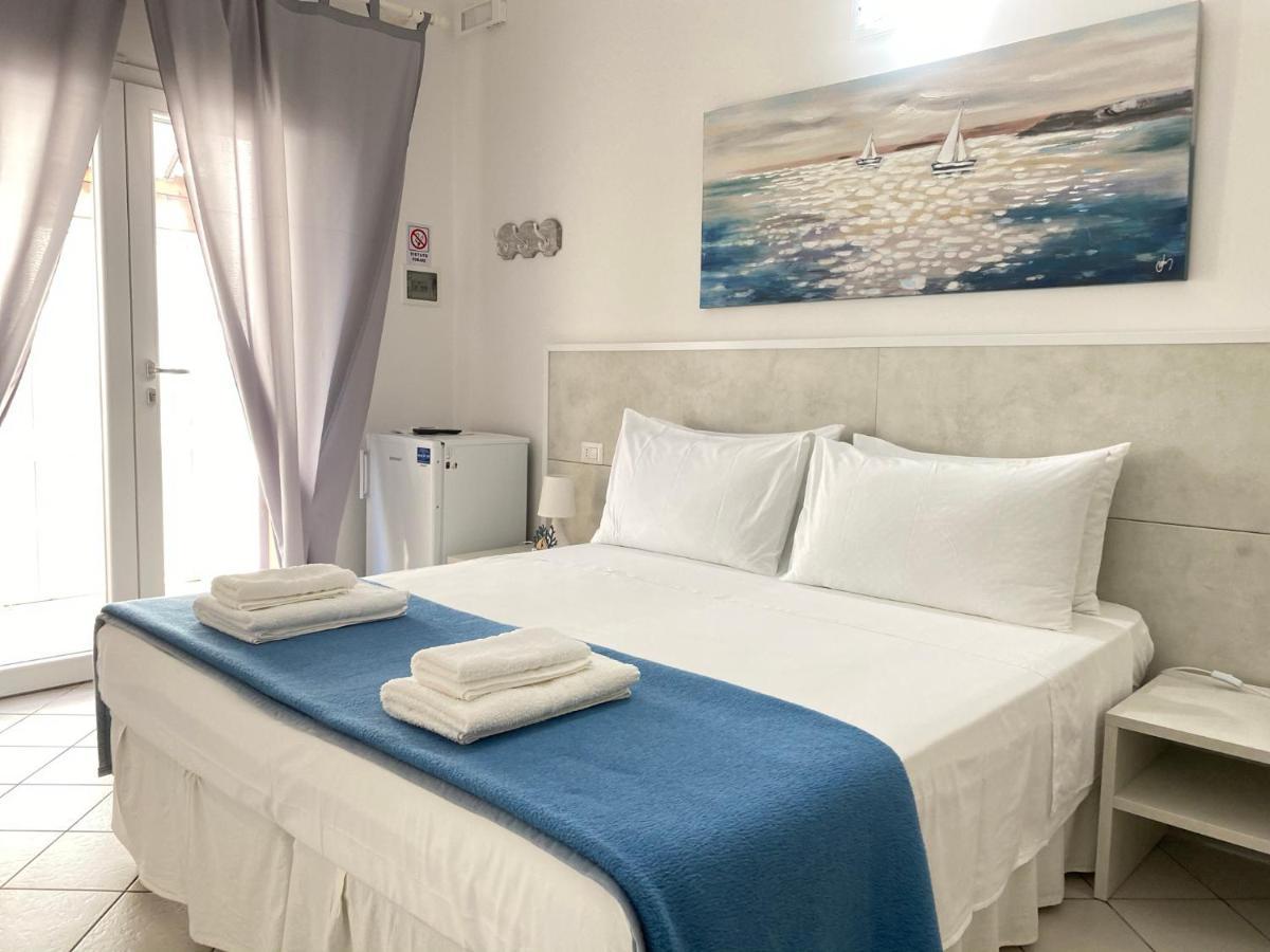 B&B Fellini غالّيبولي المظهر الخارجي الصورة
